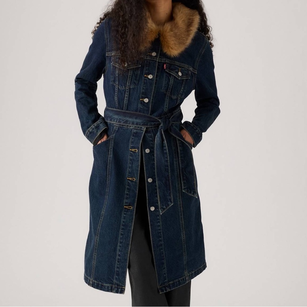Levi’s longline fur trucker jacket